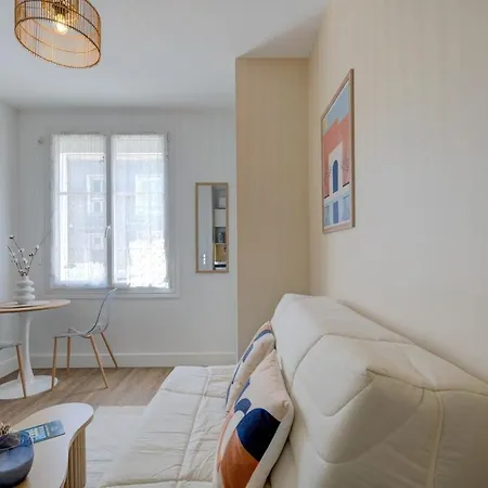 Le - 800 M Gare - Hyper Centre - Wifi- Climatise